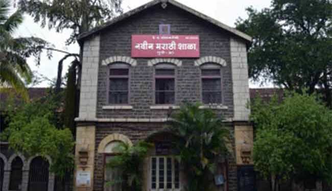 नवीन मराठी शाळेच्या विद्यार्थ्यांची विमान सहल!