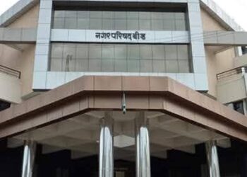 युट्युब चॅनेलला न प निवडणुकीत मतदान केंद्रावर प्रवेश नाही.